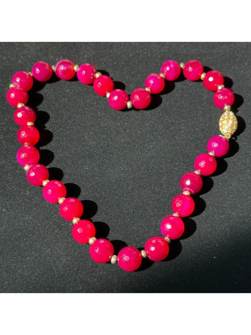 VTG Fuchsia Pink Banded Agate Faceted Bead Statement Necklace – Estate 1980s